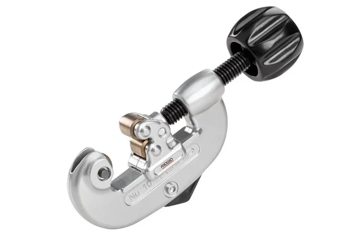 Ridgid 32950 Model 30 1 – 3 1/8 in. 30-Tube Cutter with Heavy Duty Wheel